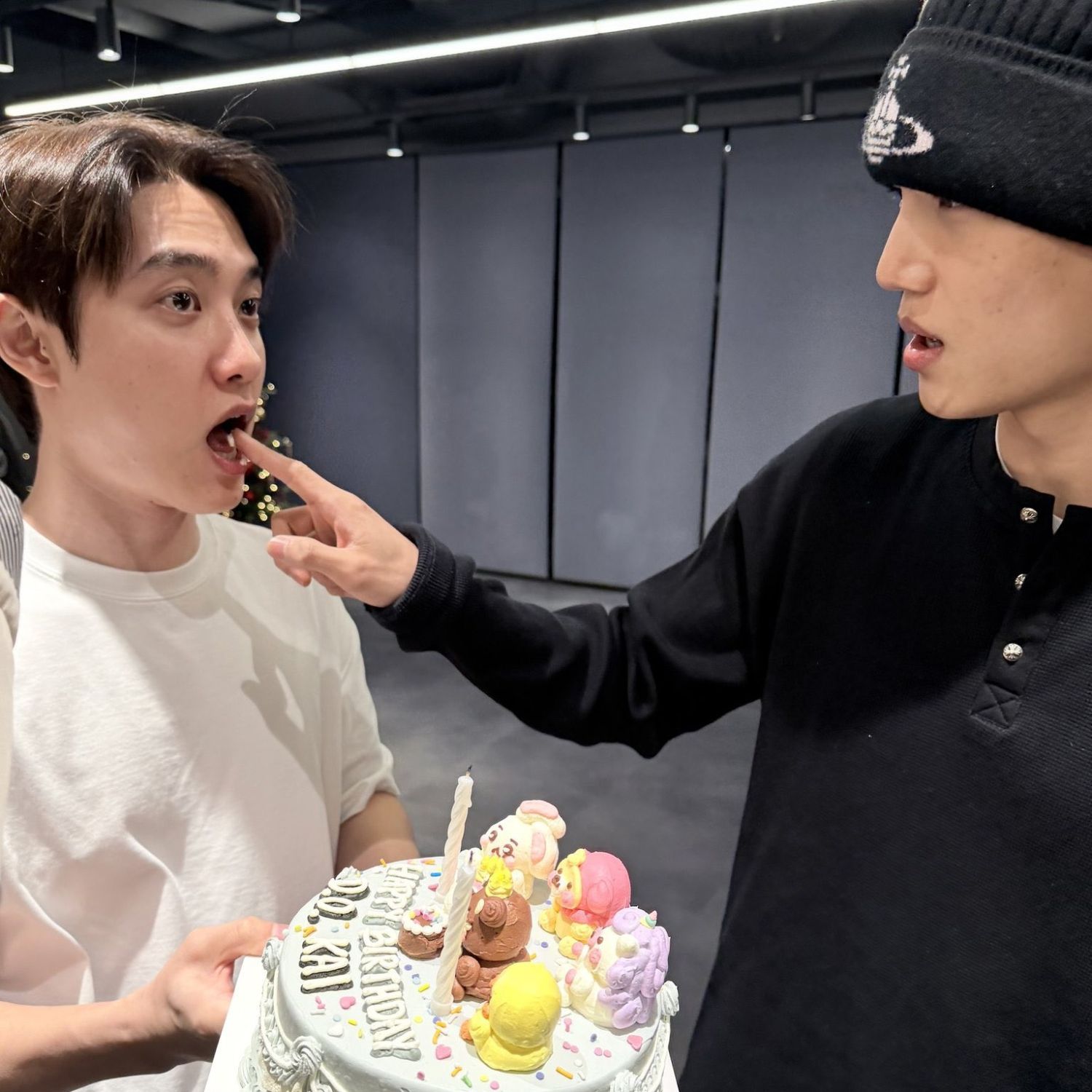 Potret di balik layar EXO