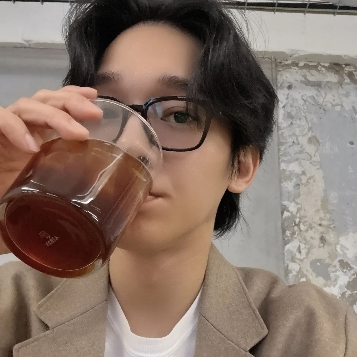 Feed komunitas K-pop terpanas hari ini