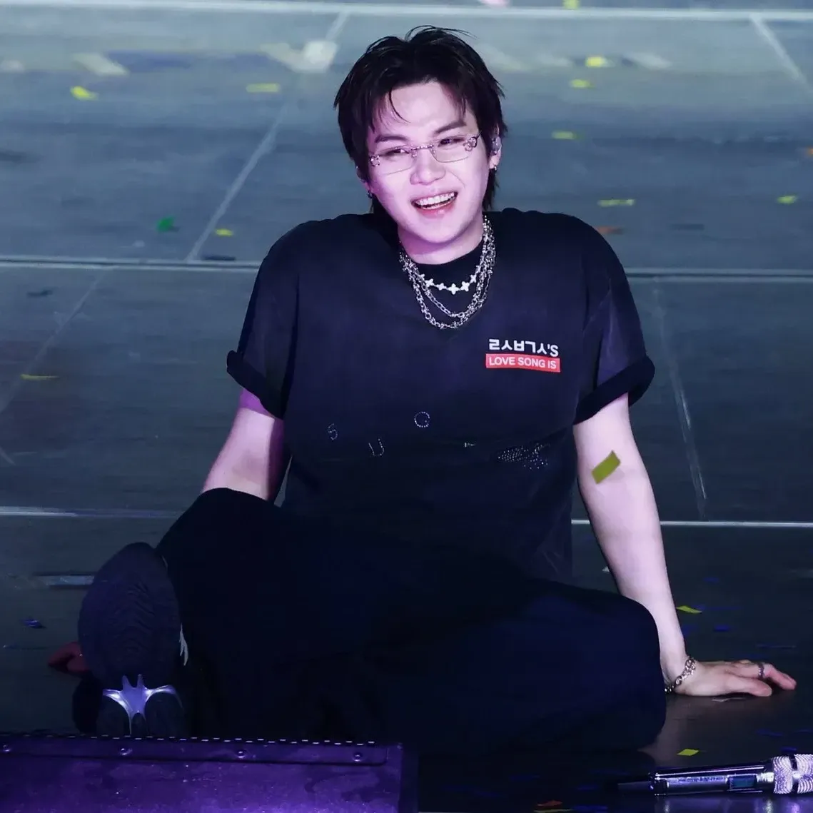 Potret di balik layar SUGA (BTS)