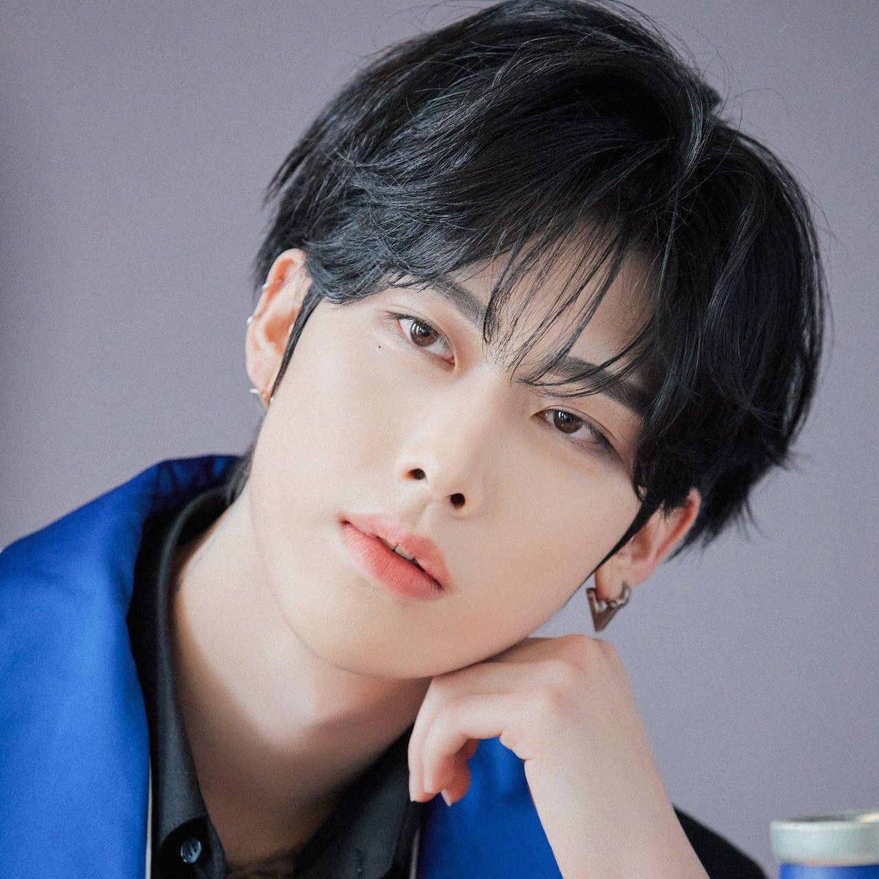 Latest photo of Ricky (ZEROBASEONE)