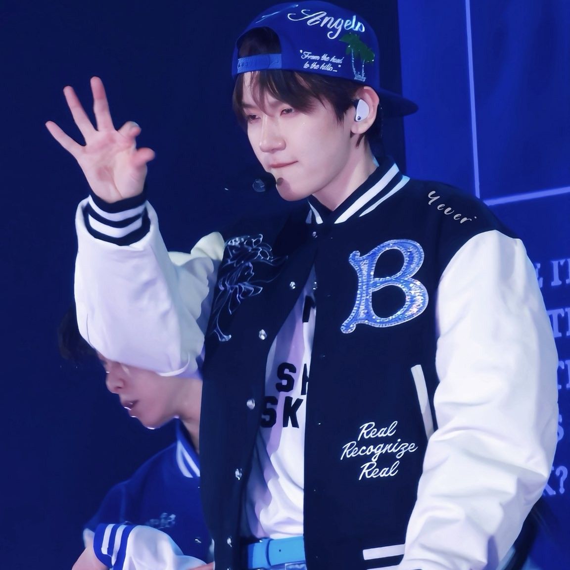 Behind-the-scenes cut of EXO