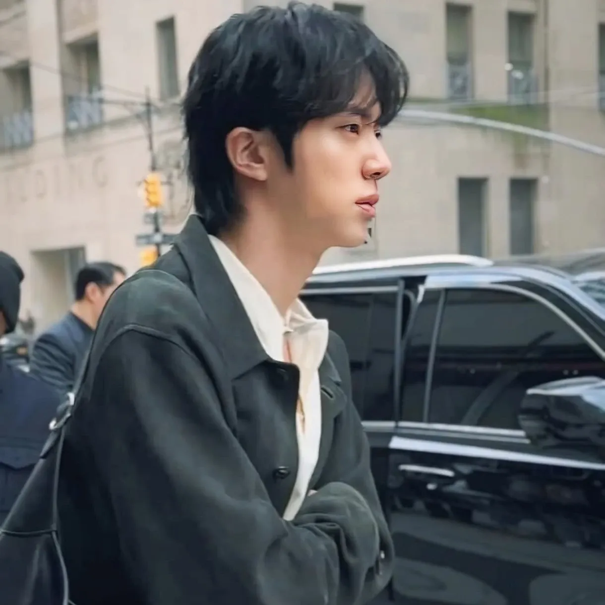Foto terbaru Jin (BTS)