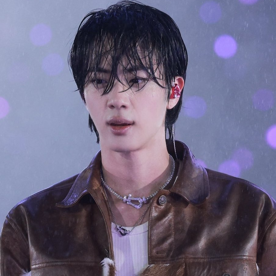 Potret di balik layar Jin (BTS)