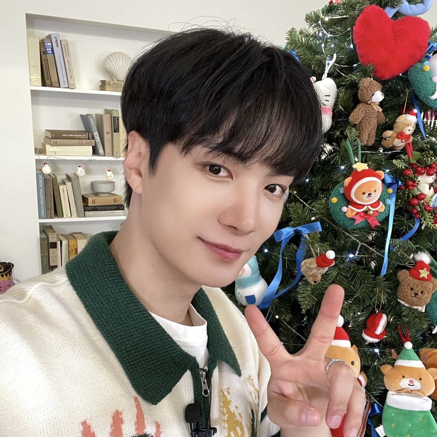 Recent activity shot of Kim Jonghyeon