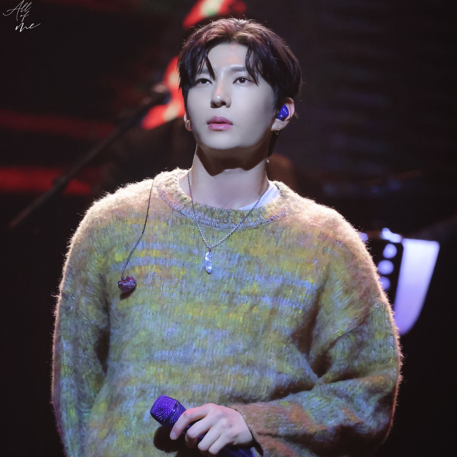 A moment captured by VIXX's fan