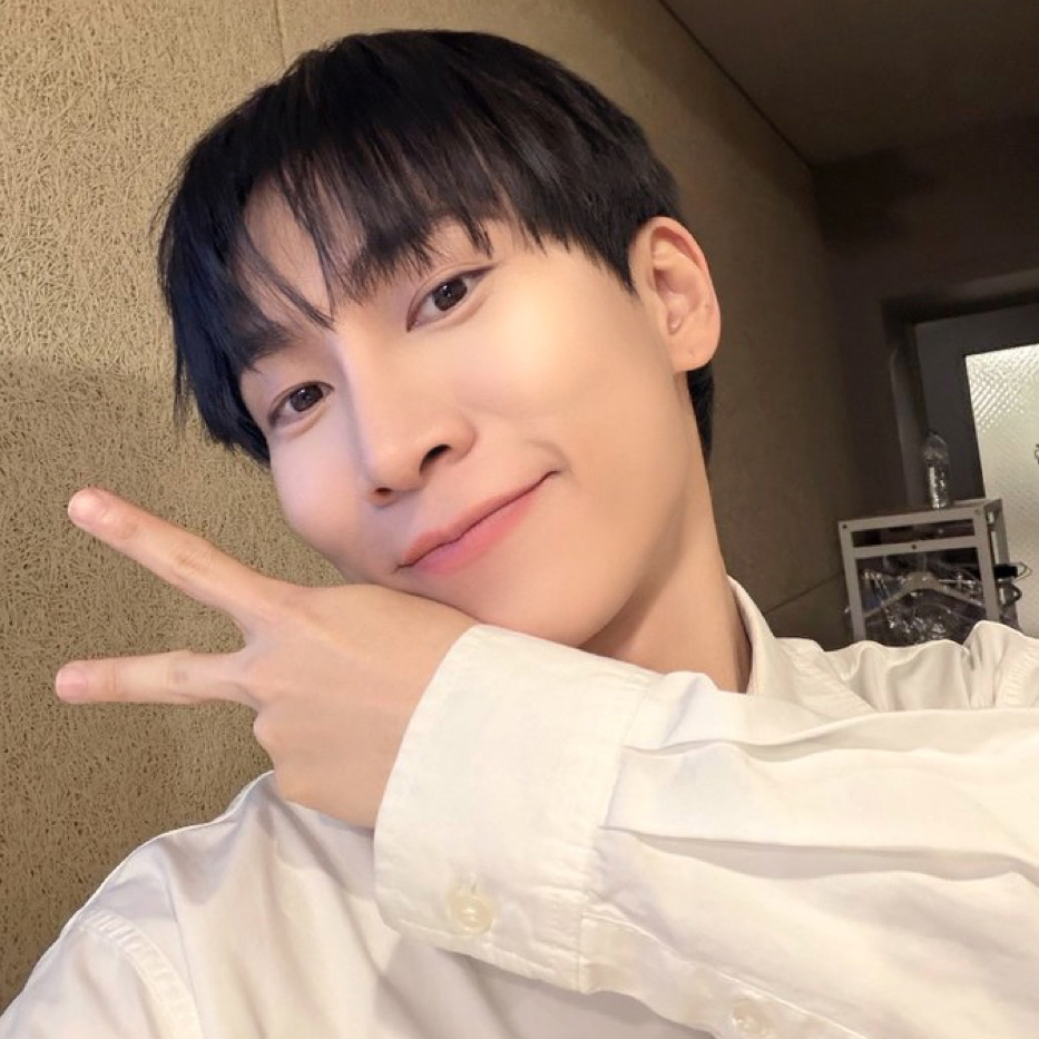 A moment captured by Seo Eunkwang (BTOB)'s fan