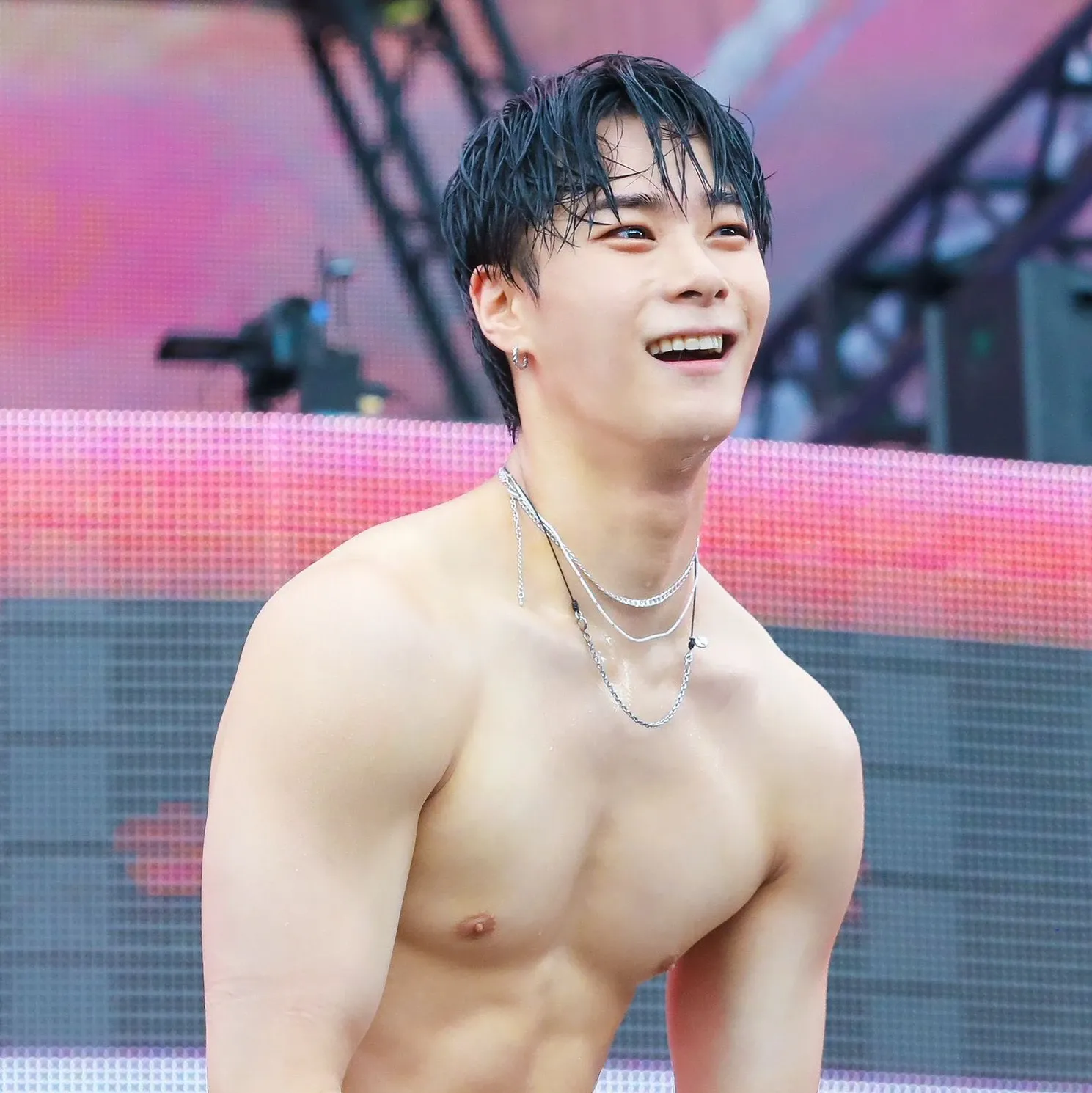 A moment captured by Moonbin (ASTRO)'s fan