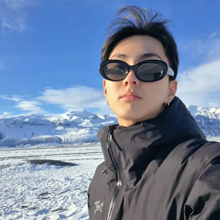 Recent activity shot of Jungwon (ENHYPEN)