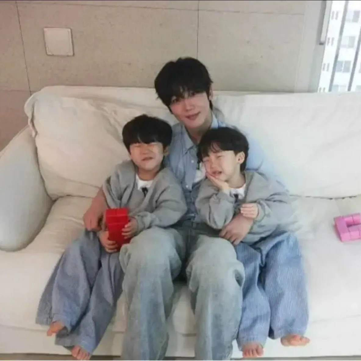 Latest photo of Kim Yohan (WEi)