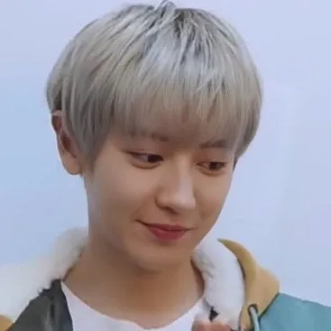 찬열 (EXO)의 최신 사진