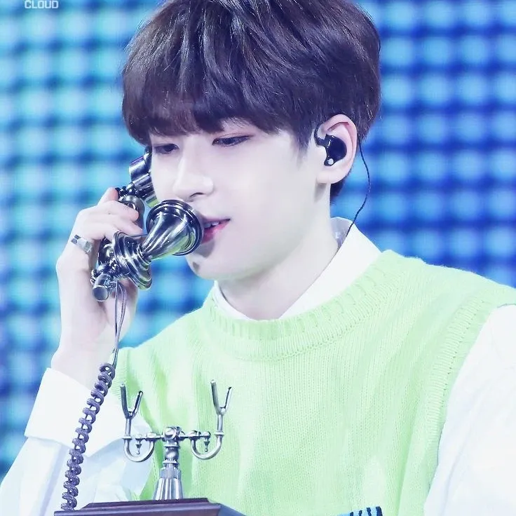 원우 (세븐틴)의 최신 사진