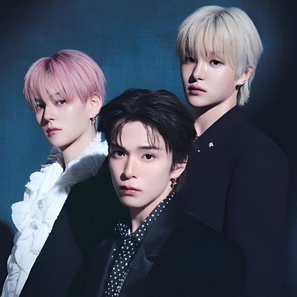 Momen yang diabadikan oleh penggemar TREASURE