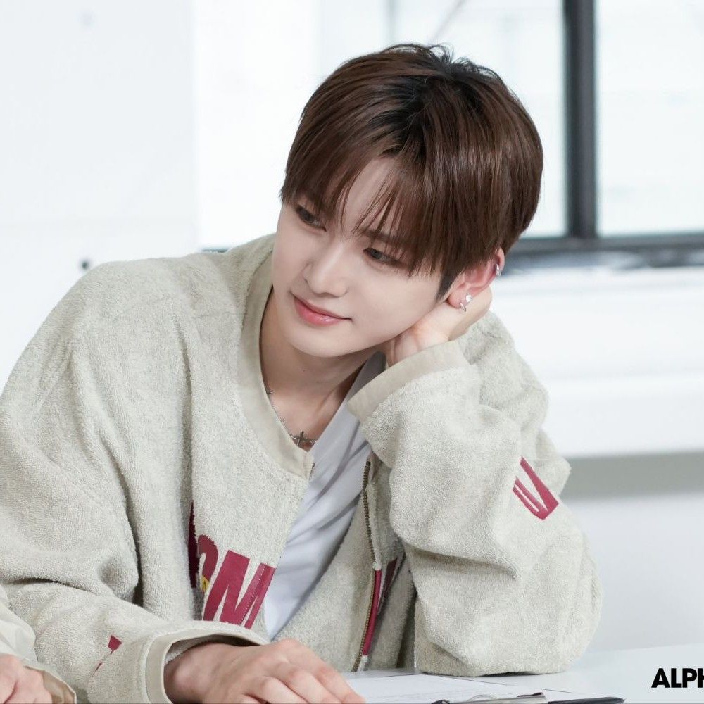 Recent activity shot of Zhou Anxin (ALPHA DRIVE ONE)