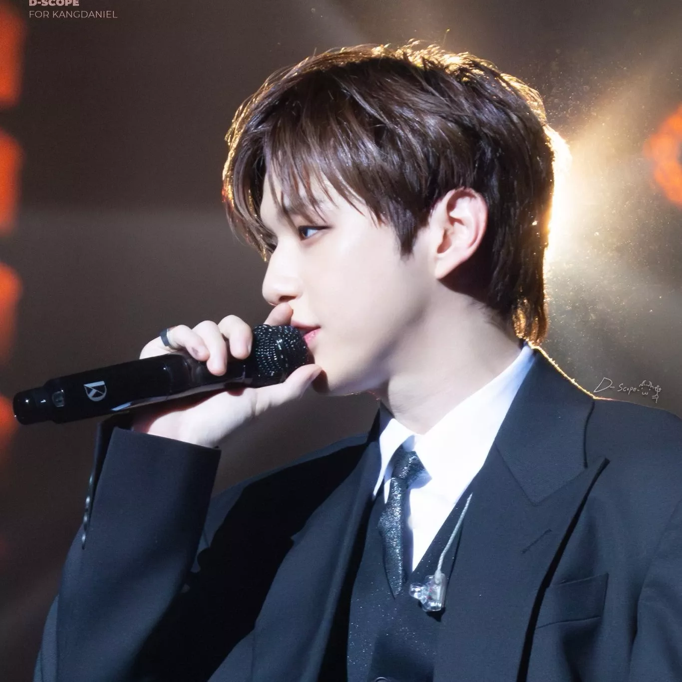 Momen yang diabadikan oleh penggemar Kang Daniel