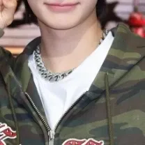 Recent activity shot of Donghwa (KickFlip)