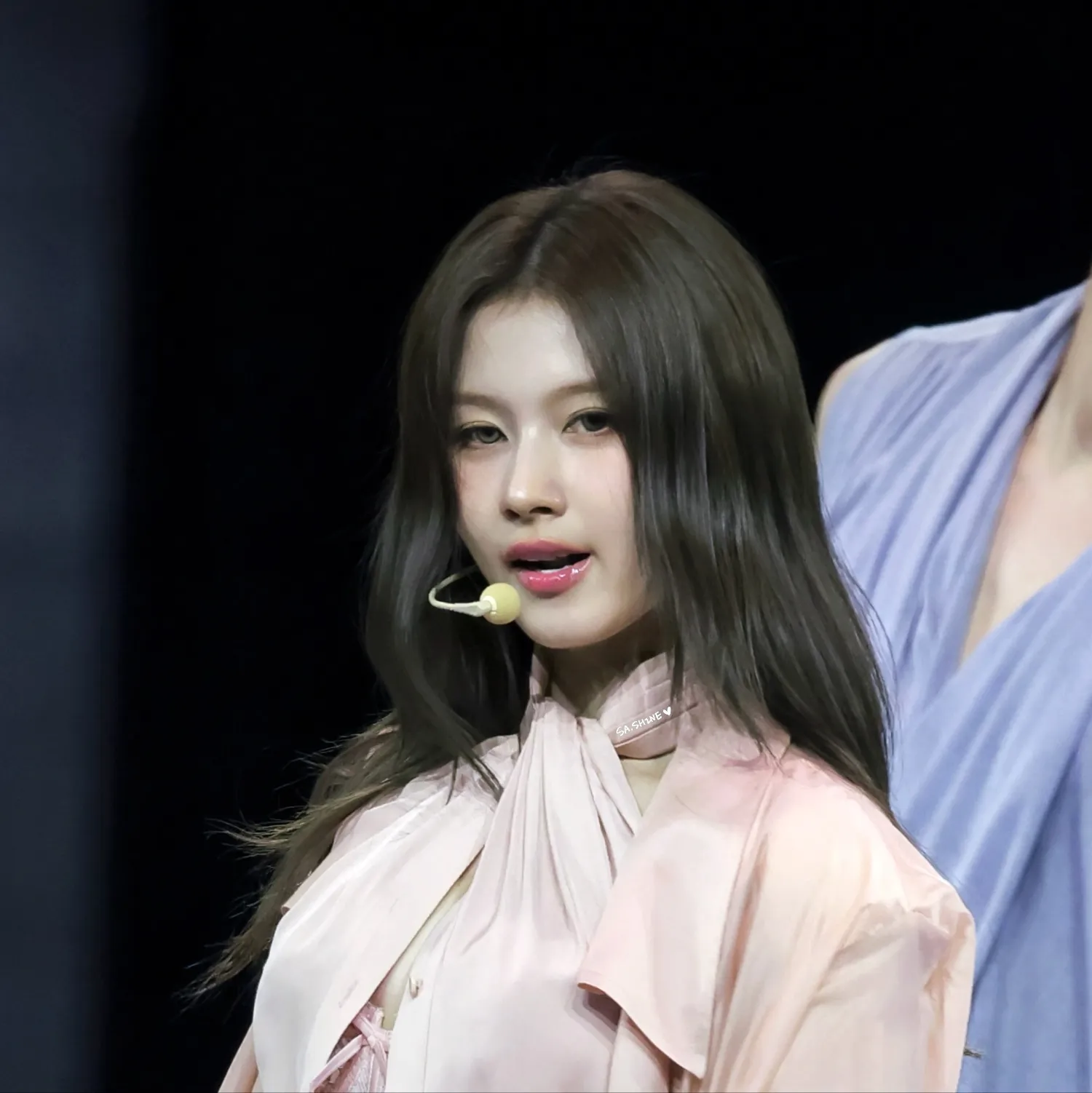 Latest photo of Sana (TWICE)