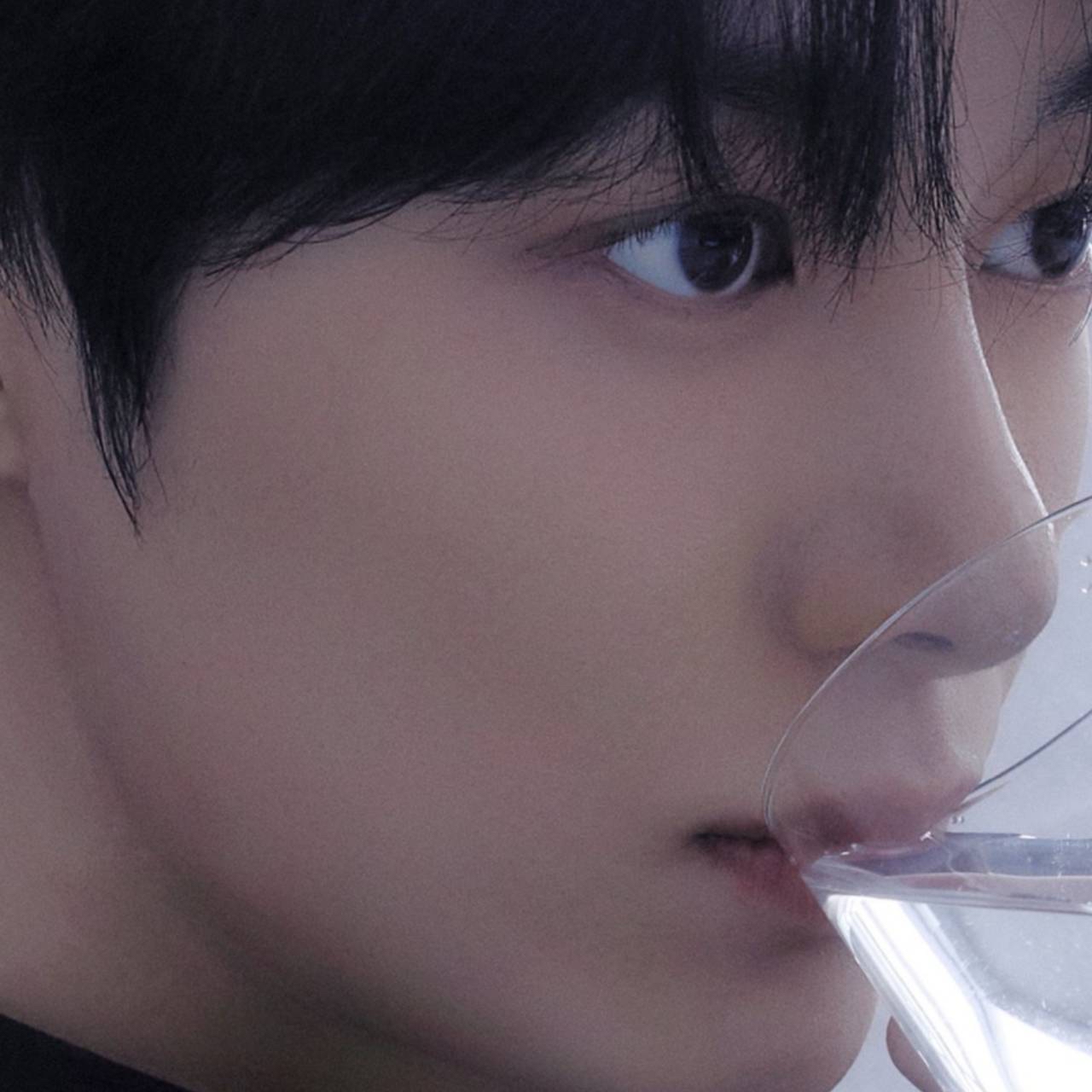 형원 (몬스타엑스)의 비하인드 컷