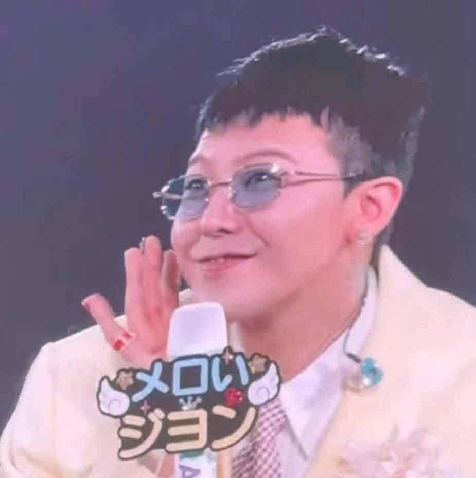 Behind-the-scenes cut of G-DRAGON (BIGBANG)