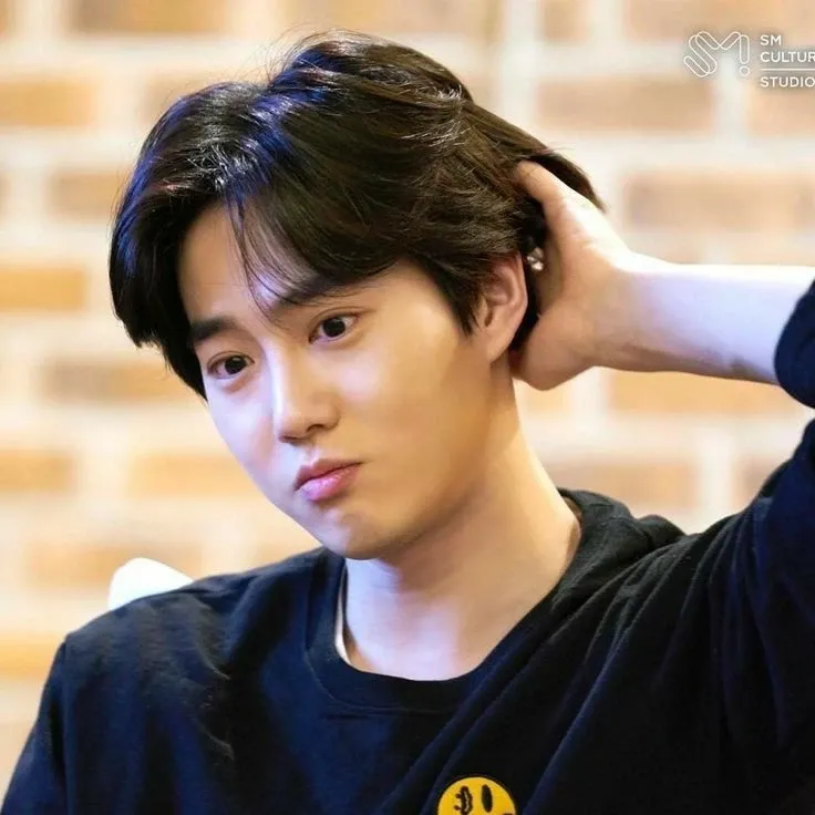 Behind-the-scenes cut of Suho (EXO)