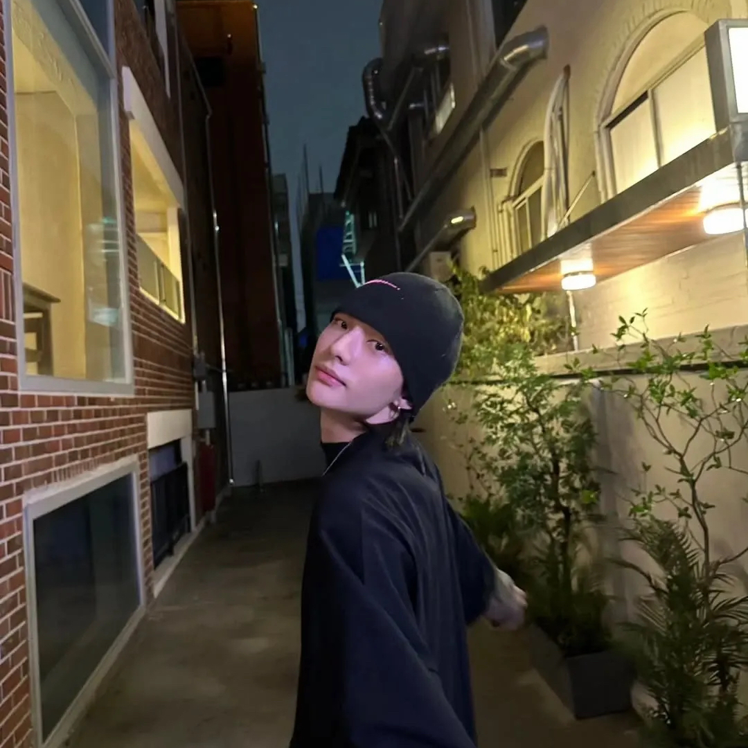 Recent activity shot of Hyunjin (Stray Kids)