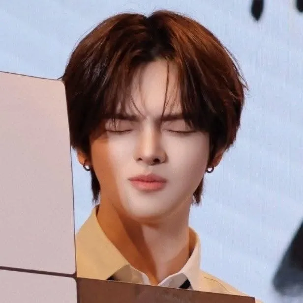 Recent activity shot of Lee Leo (ALPHA DRIVE ONE)