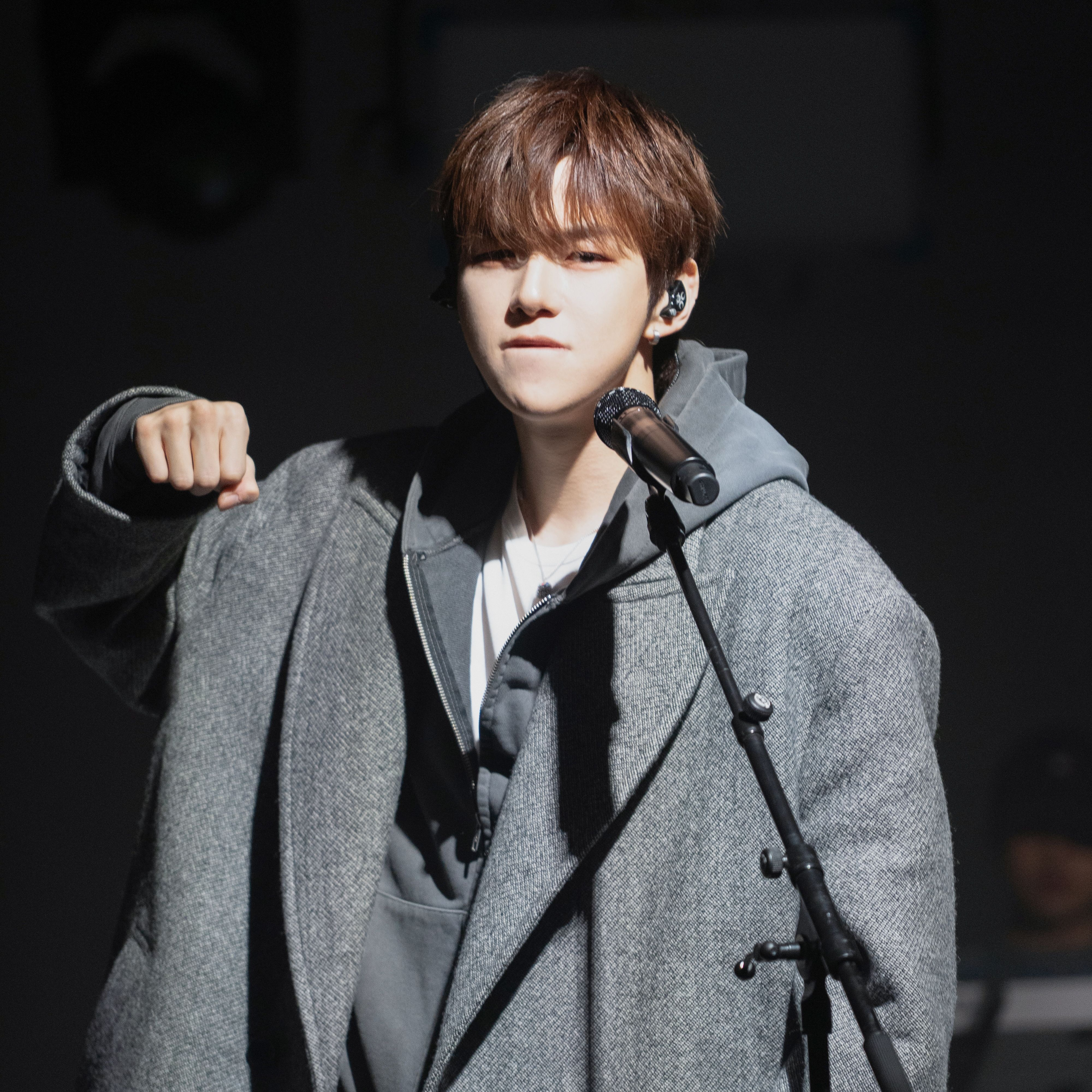 Latest photo of Kang Daniel