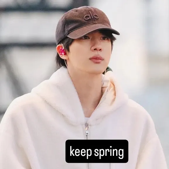 Foto terbaru Jin (BTS)