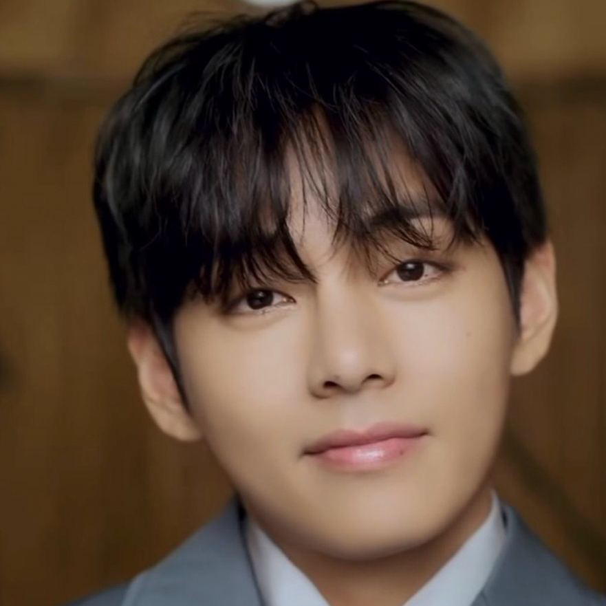 V (防彈少年團)粉絲拍下的瞬間