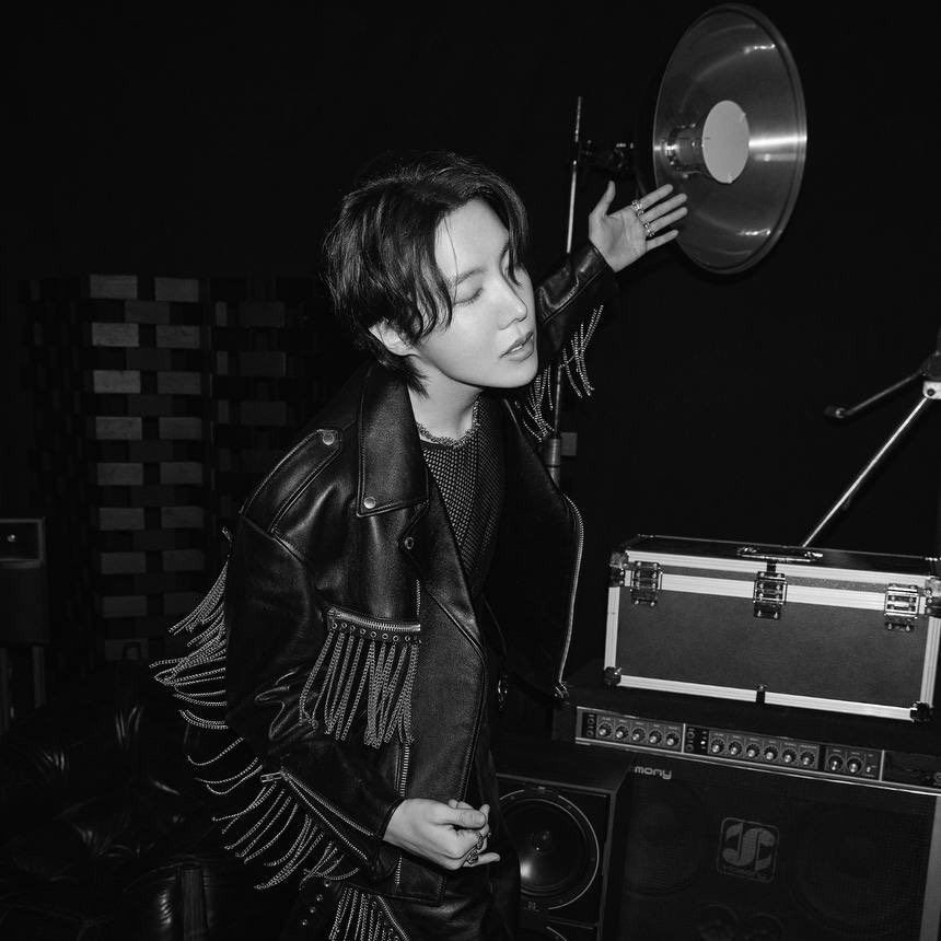 Potret di balik layar j-hope (BTS)