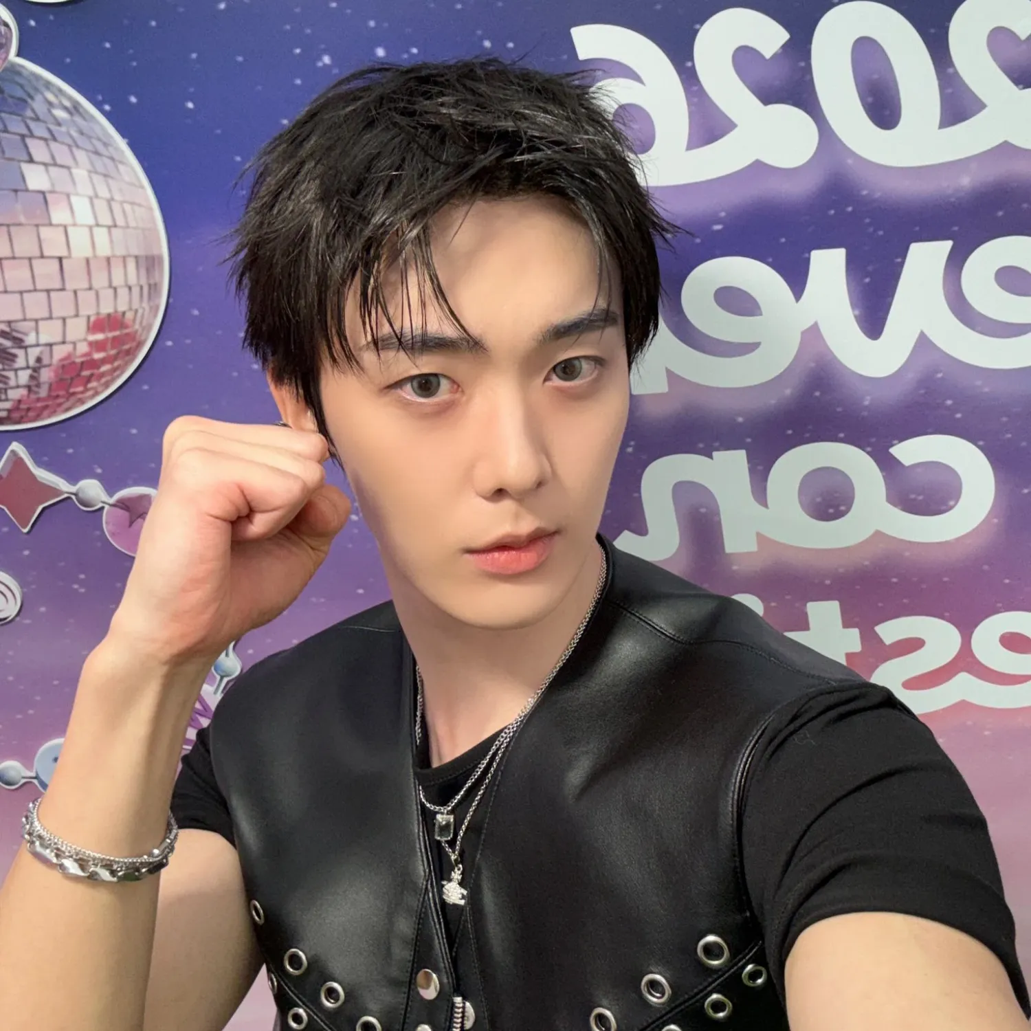 Behind-the-scenes cut of Sanha (ASTRO)
