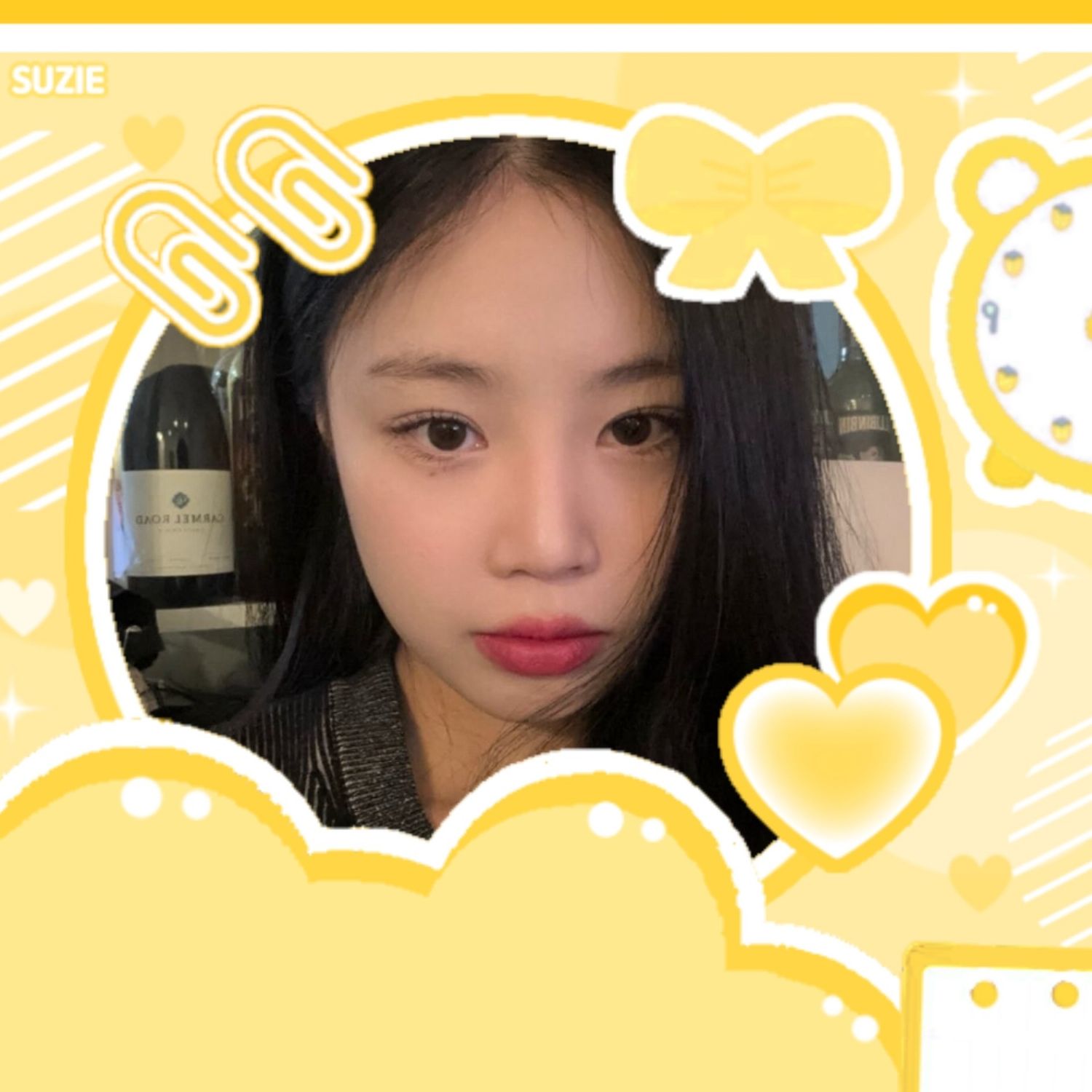 Behind-the-scenes cut of Soojin