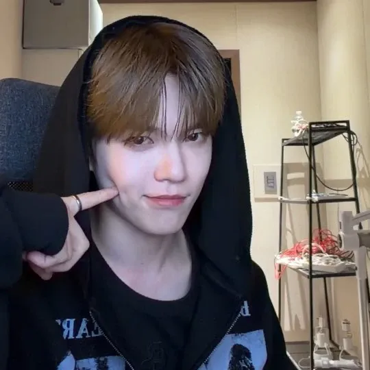 A moment captured by Gyehyeon (VERIVERY)'s fan
