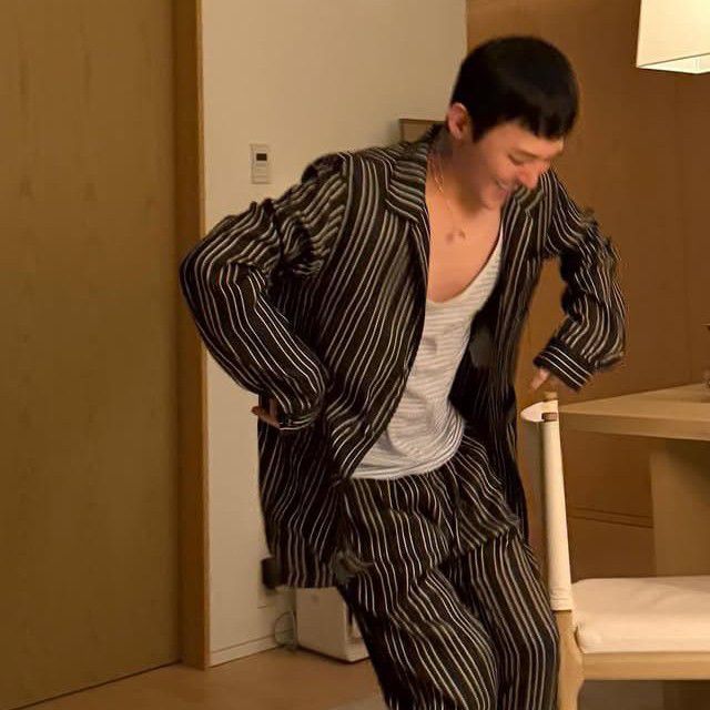 A moment captured by G-DRAGON (BIGBANG)'s fan