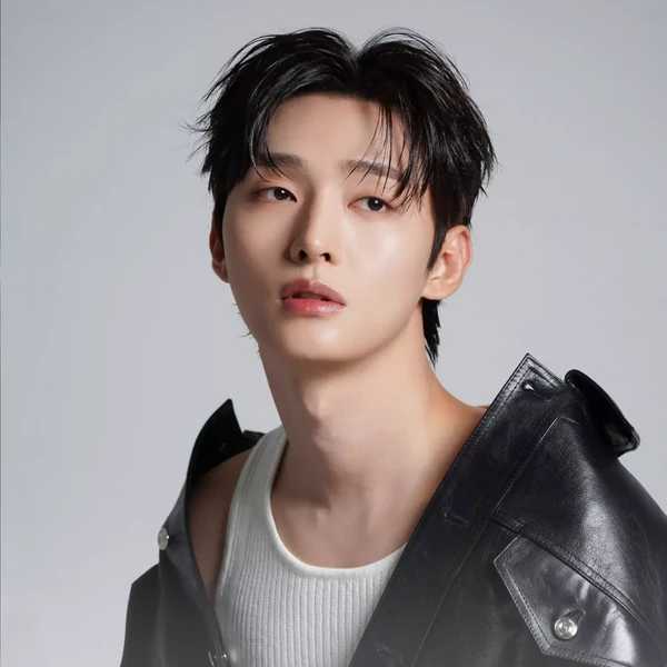 Popular profile picture of Yoon Jisung loved by fans