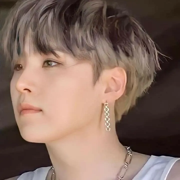 슈가 (방탄소년단) 최근 활동샷