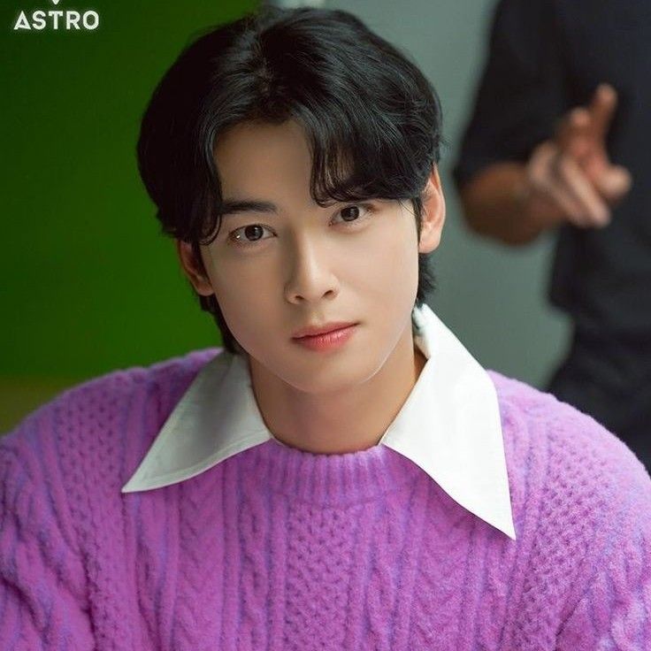 Latest photo of Eunwoo (ASTRO)