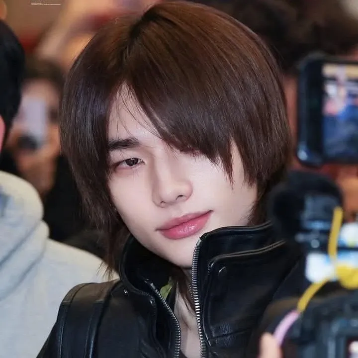 Behind-the-scenes cut of Hyunjin (Stray Kids)