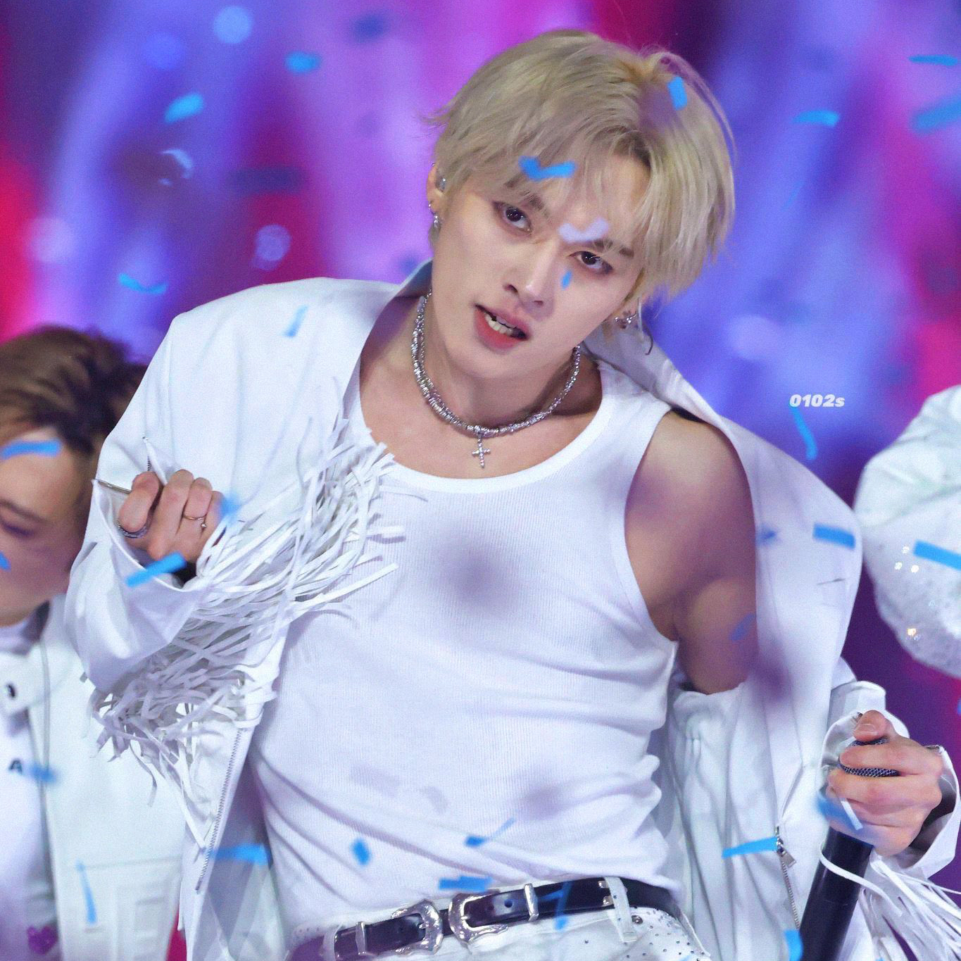 Foto aktivitas terbaru Lee Know (Stray Kids)