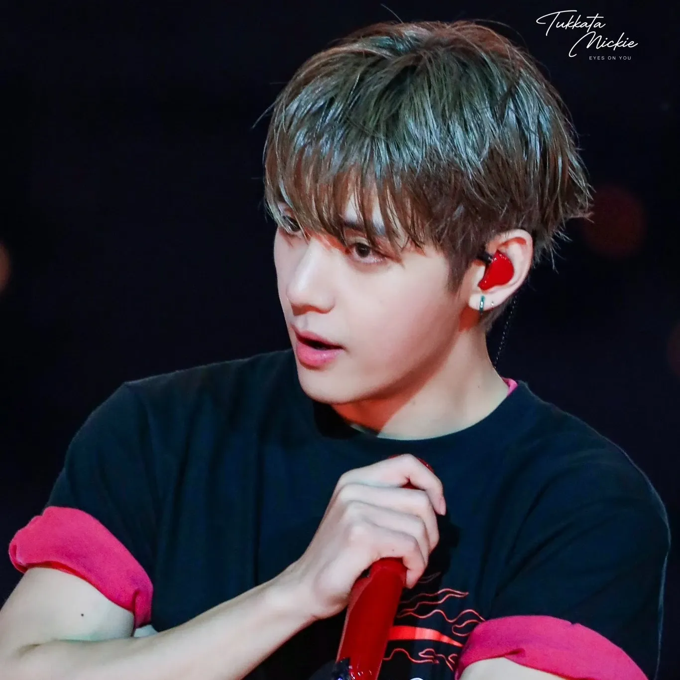 뷔 (방탄소년단) 팬이 찍은 순간