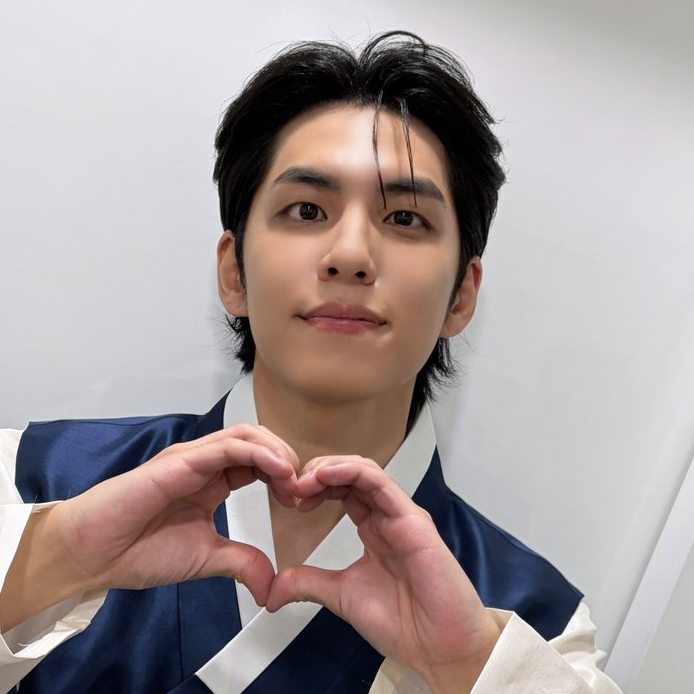 元弼 (DAY6)粉絲拍下的瞬間