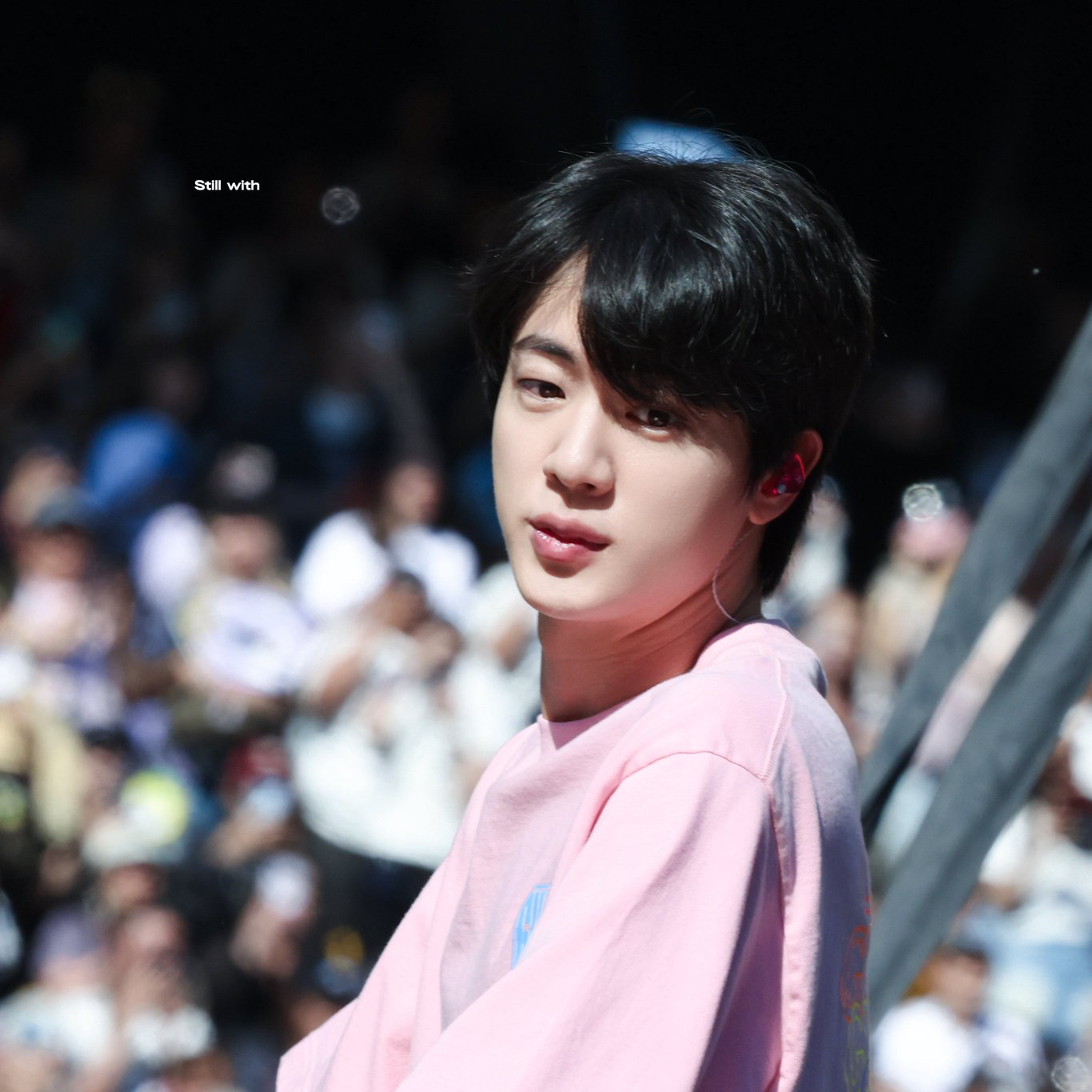 Potret di balik layar Jin (BTS)