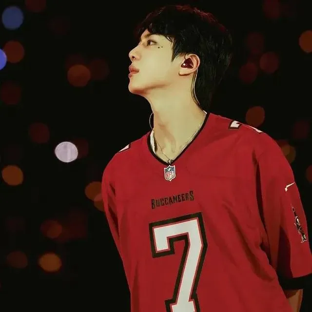 A moment captured by Jin (BTS)'s fan