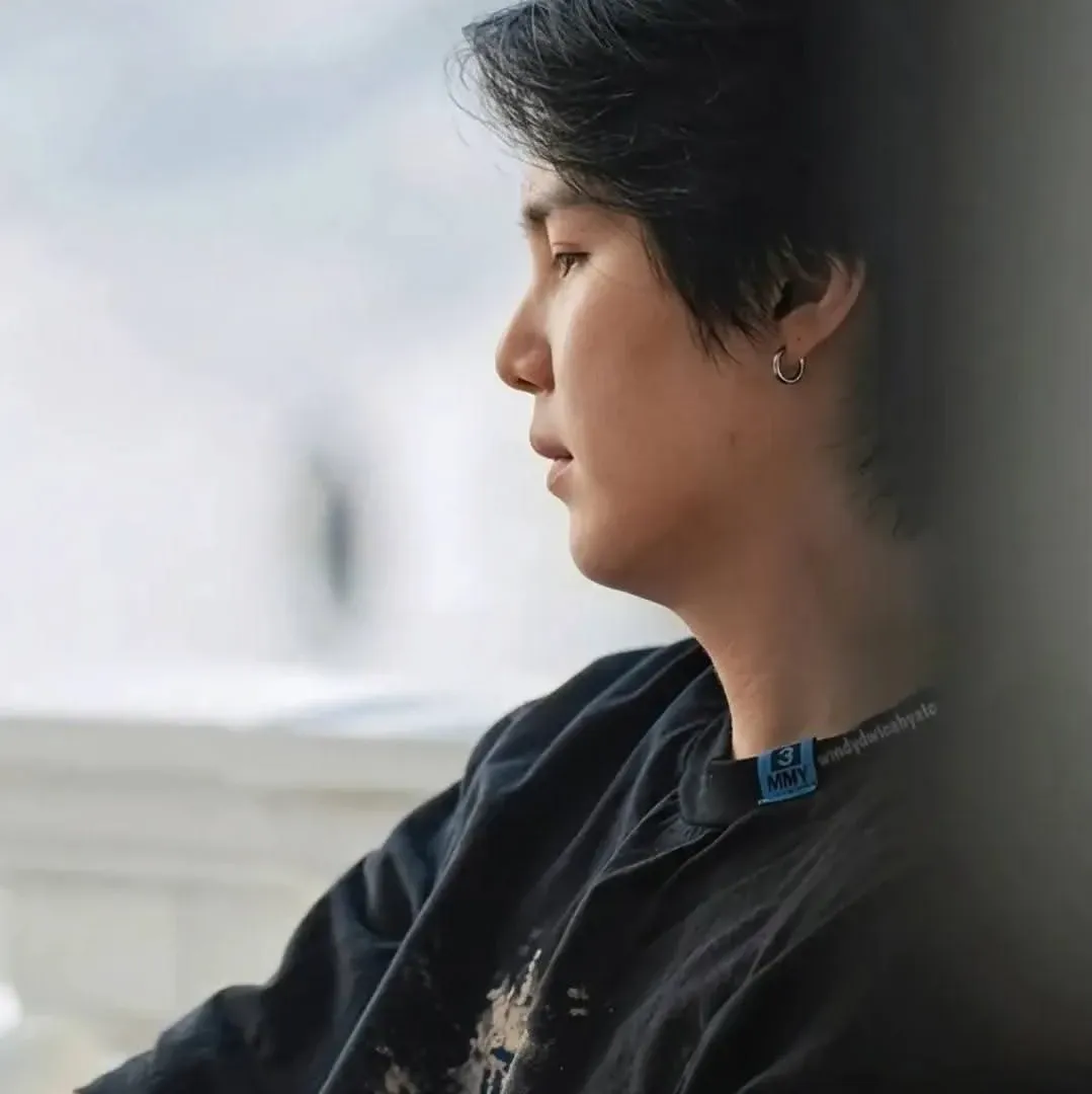 A moment captured by SUGA (BTS)'s fan