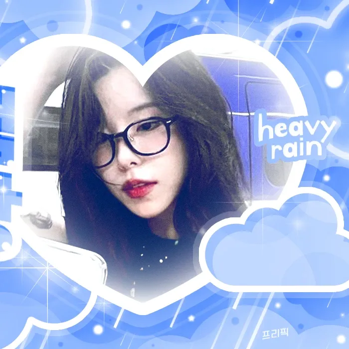 Latest photo of Wheein (MAMAMOO)