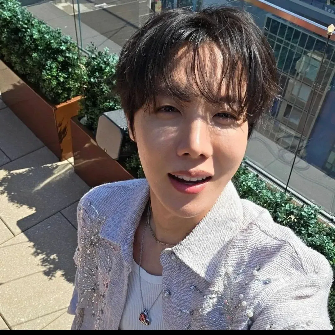 J-hope (防彈少年團)粉絲拍下的瞬間