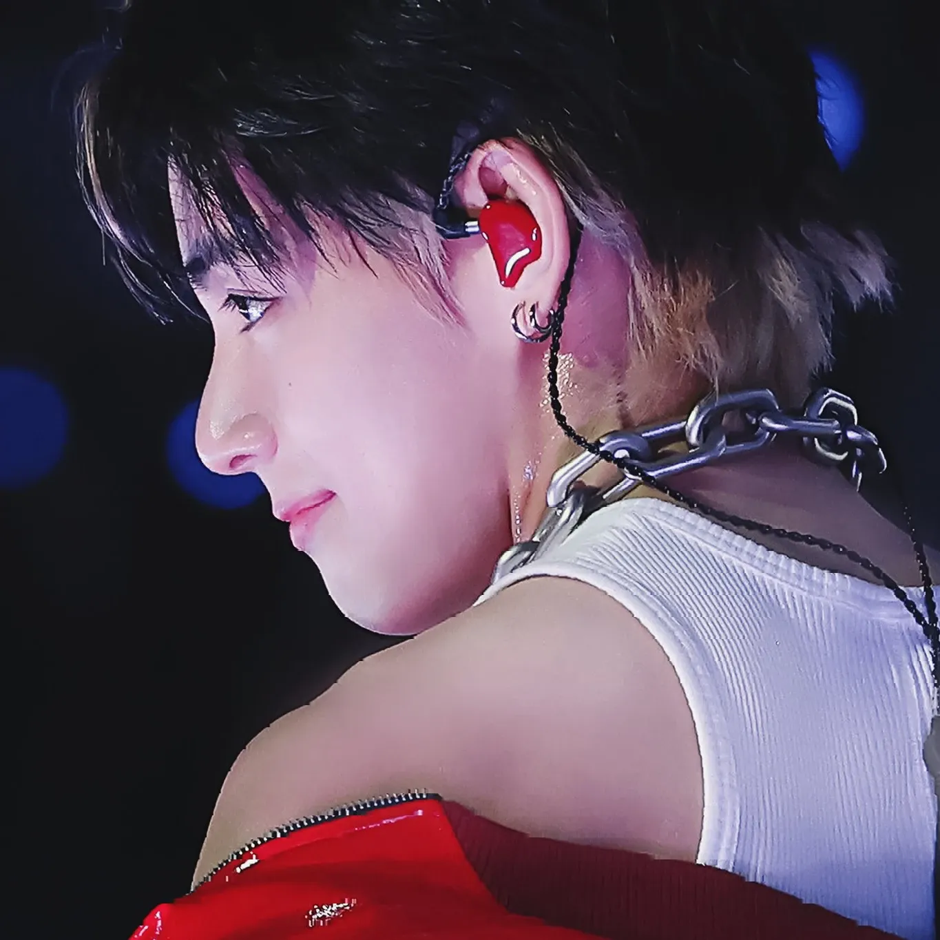 A moment captured by V (BTS)'s fan