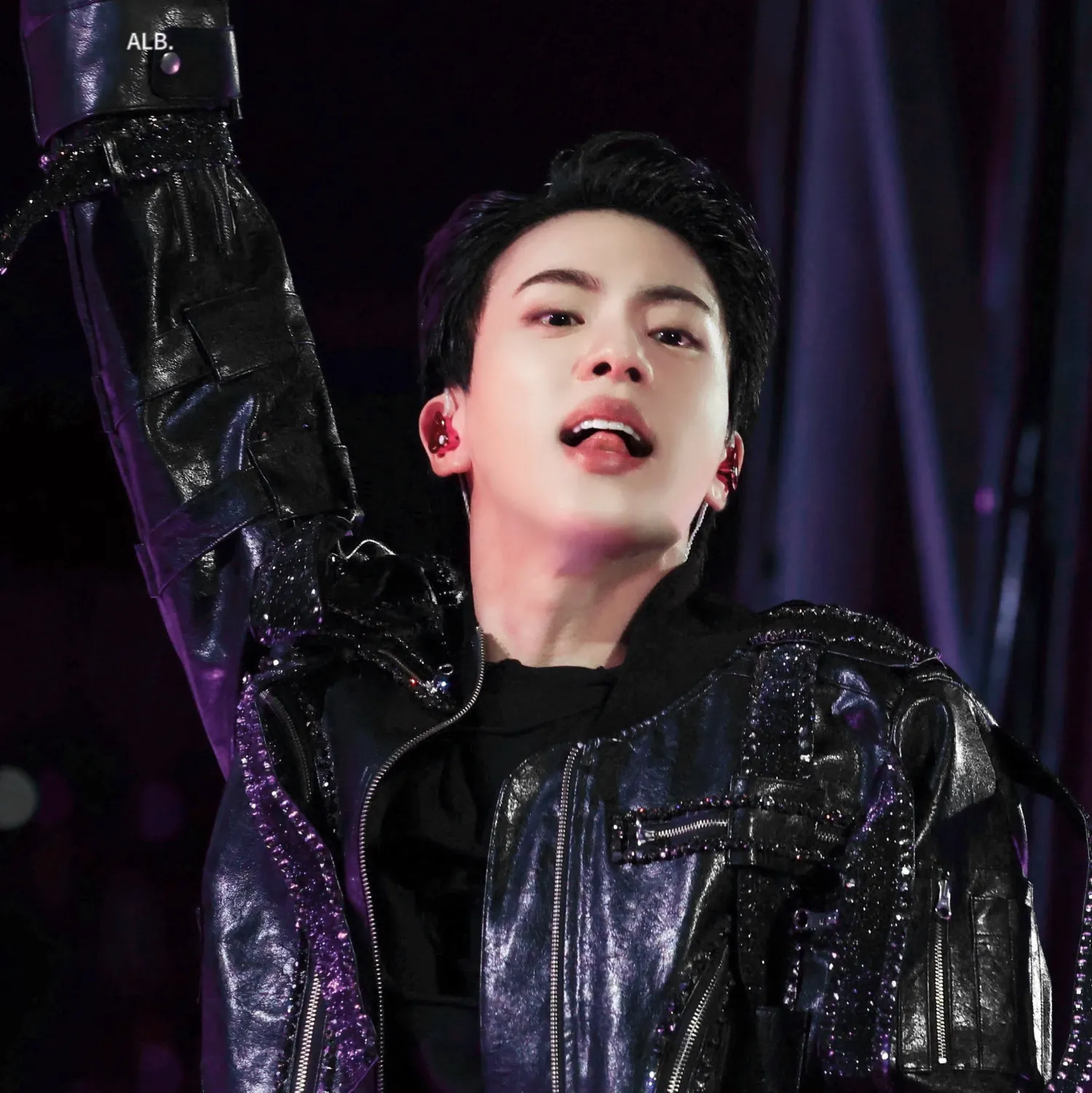 Foto terbaru Jin (BTS)