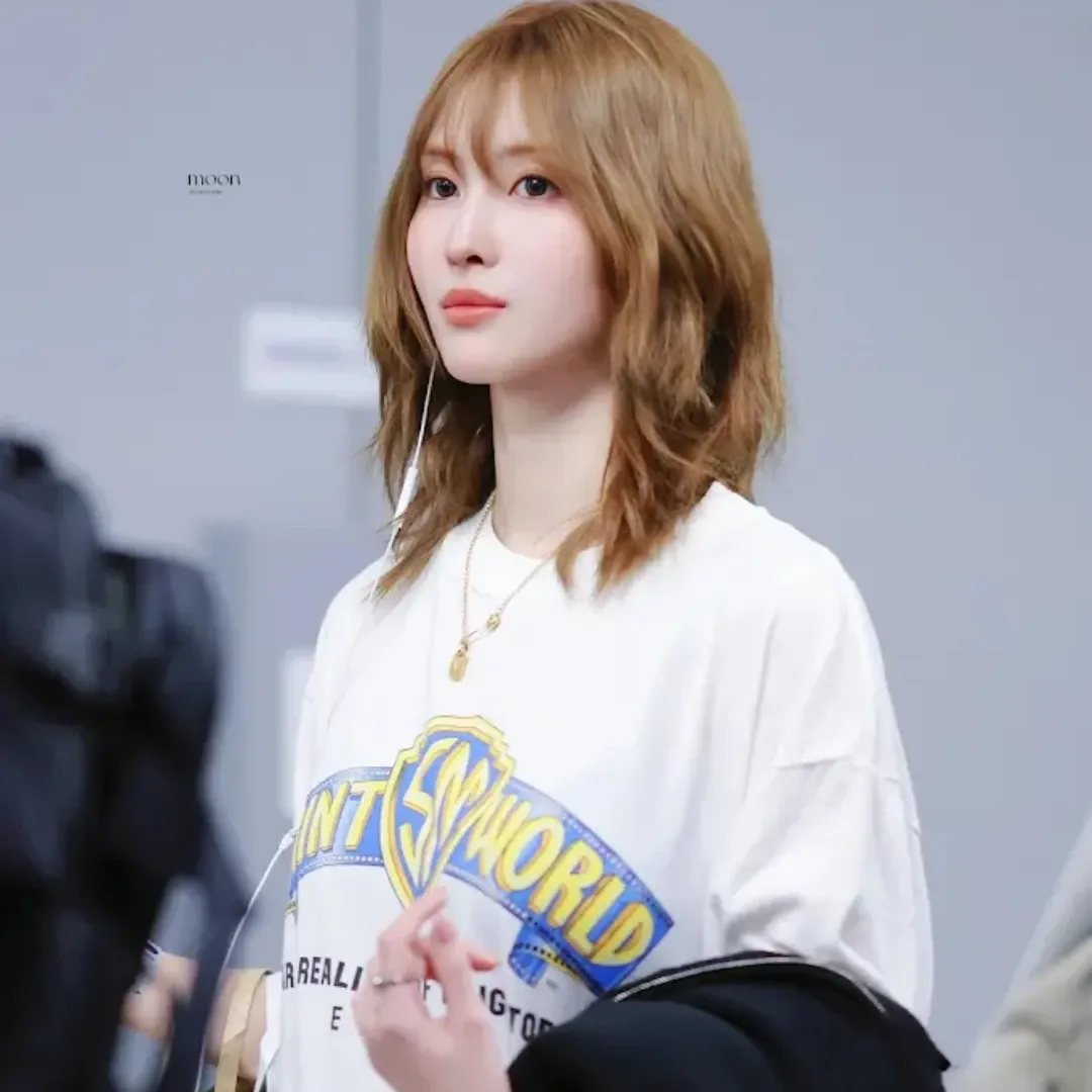 Momo (TWICE)的幕後花絮