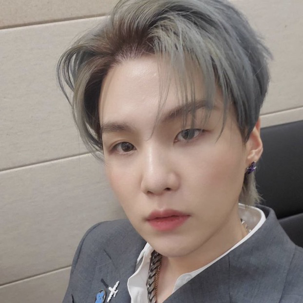 Potret di balik layar SUGA (BTS)