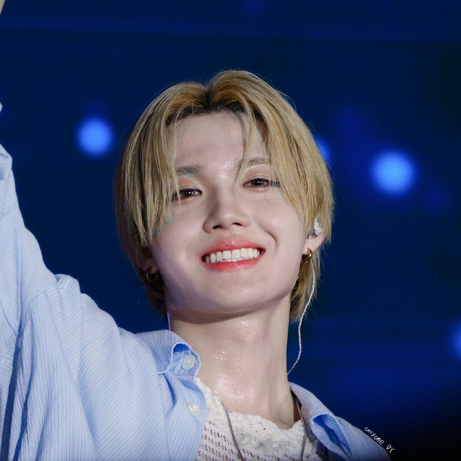 A moment captured by Doyoung (TREASURE)'s fan